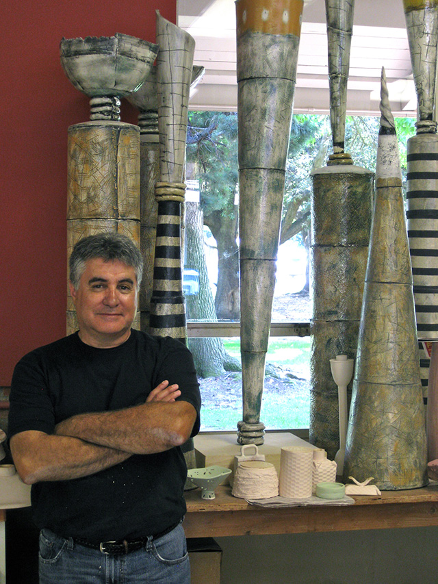Gary Clarien with sculptures, 2009 (photo by author)