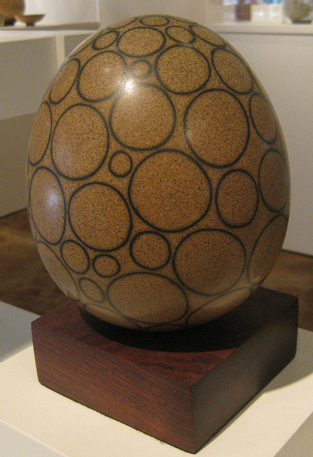 Sculpture by Harrison McIntosh, 1982, 15cm x 18cm tall (photo by author)